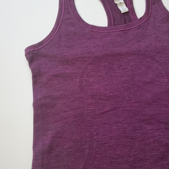Lululemon Swiftly Tech Racerback Tank In Chilled Grape/Black, Size 6 - Picture 4 of 12